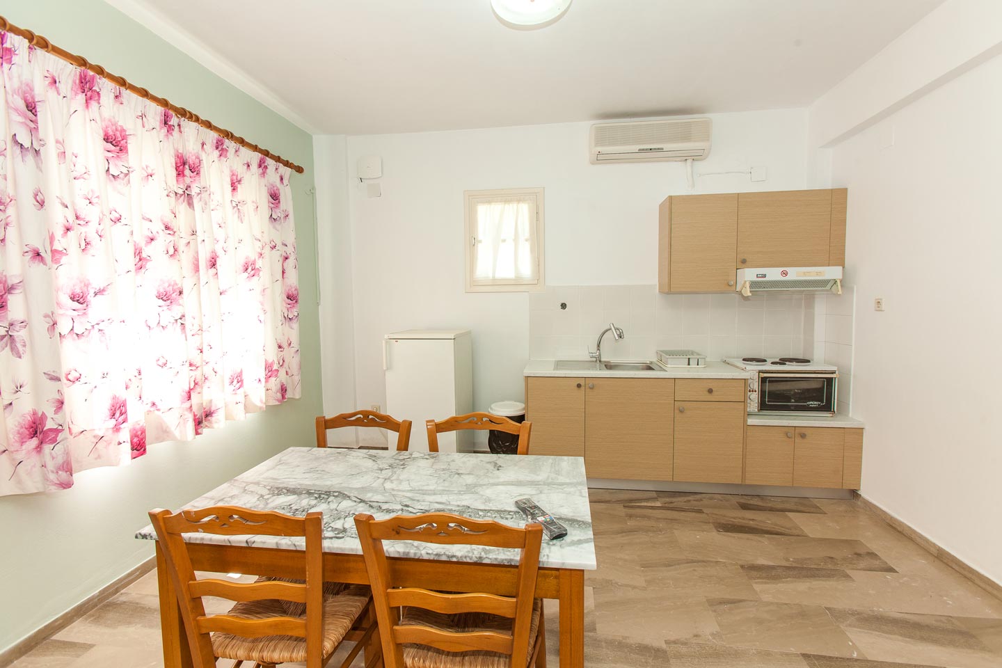 Tolo Family Accommodation