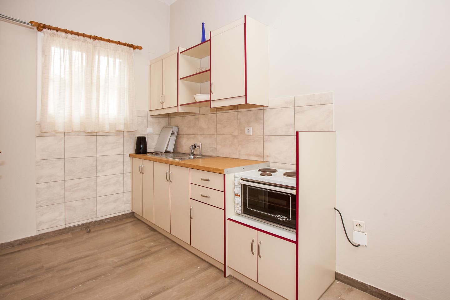 Tolo Rooms Kitcenette
