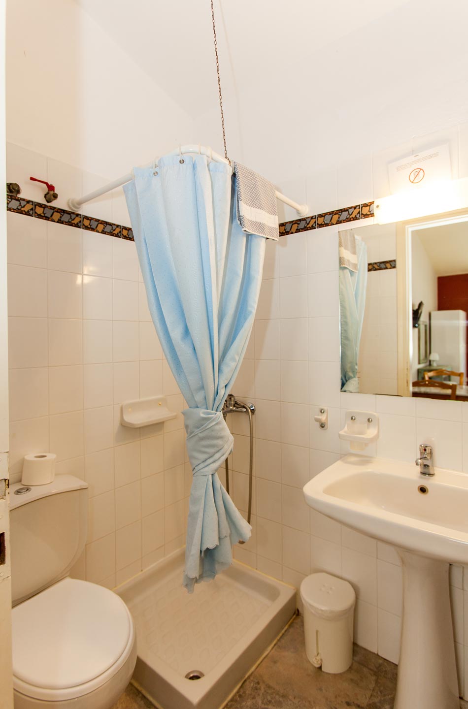 Tolo Triple Accommodation